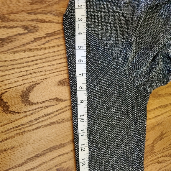 Tribal medium skirt set. Metallic look. - Picture 9 of 15